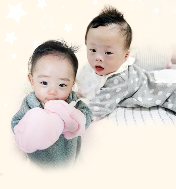 영유아기에 있는 장애아동은 여러 면에서 빠르게 성장하기에 그 어느 때보다 치료의 골든타임이 중요합니다.  장애아동이 치료 시기를 놓치지 않도록  늦지않게 지켜주세요.