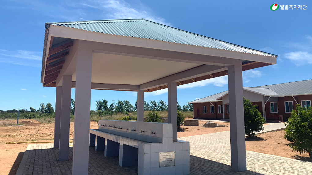 야외 수돗가.jpg