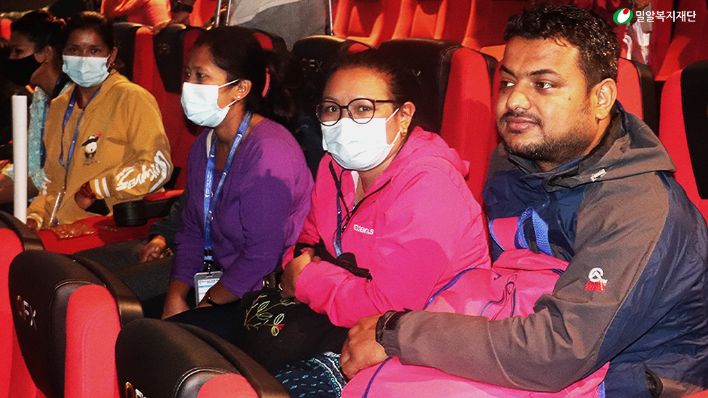 VOICE 직업훈련센터 훈련생 자조모임1(영화관람).jpg