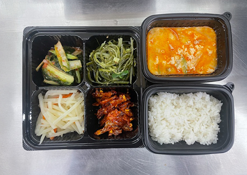 배고픈 어르신을 위한 안부 도시락