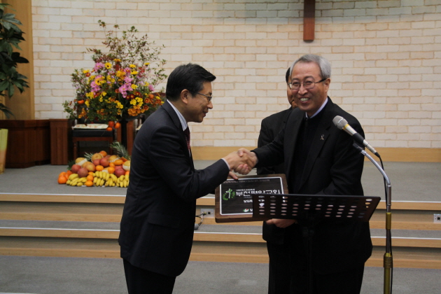 밀알복지재단, 부천평안교회와 '1004 나눔릴레이' 진행
