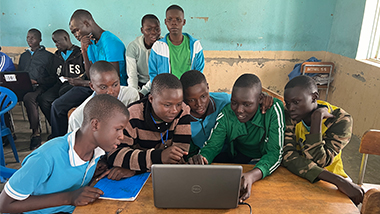 [국제청소년의 날] 세상의 모든 청소년들이 차별받지 않는 사회를 만들어갑니다